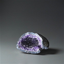 2806012276 Formation amethyst, 9cm, unique 276 | wholesaler gems, healing stones & jewelry