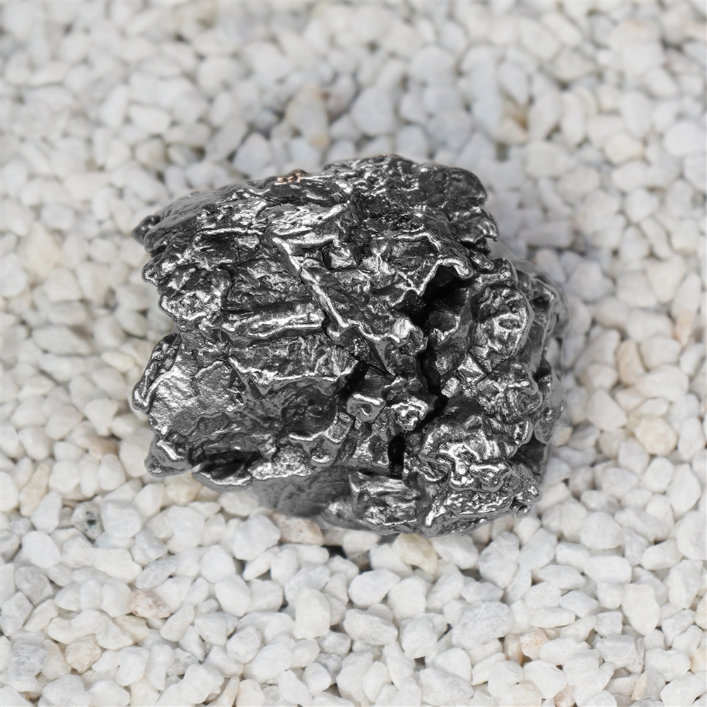 Meteorite (Campo del Cielo) unique specimen 068, 4.8cm