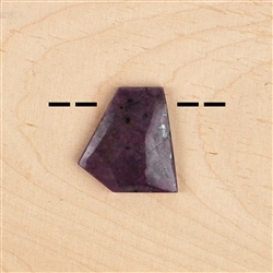 2811135007 Cabochon drilled Ruby unique 007 | wholesaler gems, healing stones & jewelry