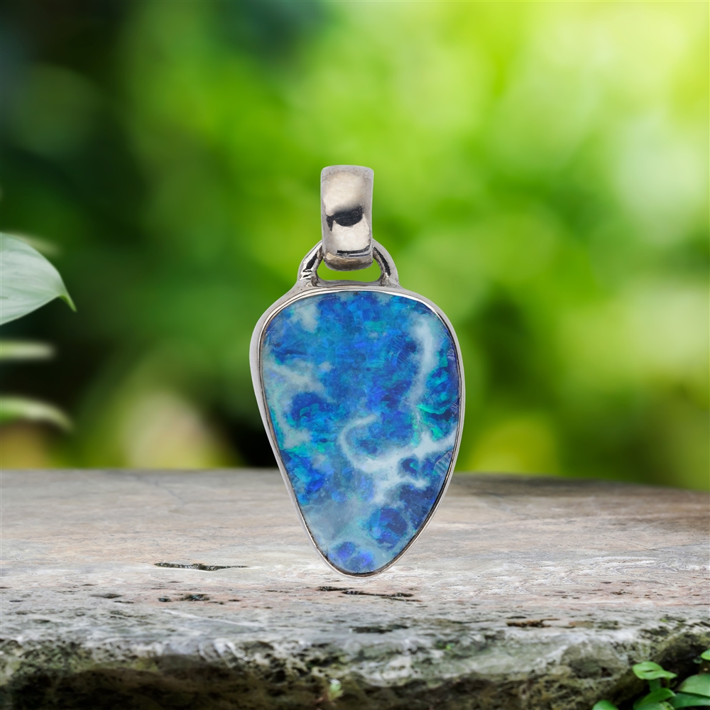 Opal doublet pendant, 2.8 cm, unique 043