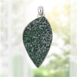 2815541034 Pendant Uvarovite unique 034, 5,7cm | wholesaler gems, healing stones & jewelry