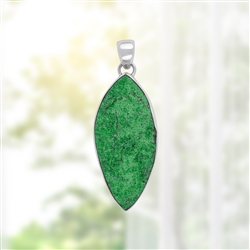 2815541078 Pendente in uvarovite, 5,2 cm, rodiato, unico 078 | Marco Schreier