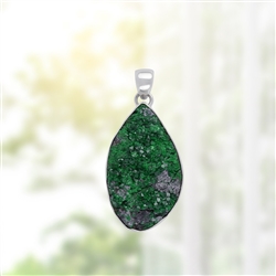 2815541082 Pendente in uvarovite, 5,1 cm, rodiato, unico 082 | Marco Schreier