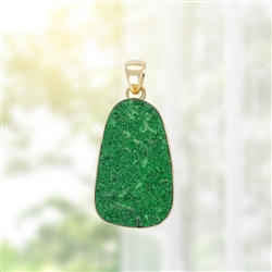 2815541095 Pendente in Uvarovite, 4,6 cm, placcato oro, unico 095 | Marco Schreier