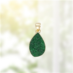 2815541108 Pendente in Uvarovite, 3,8 cm, placcato oro, unico 108 | Marco Schreier