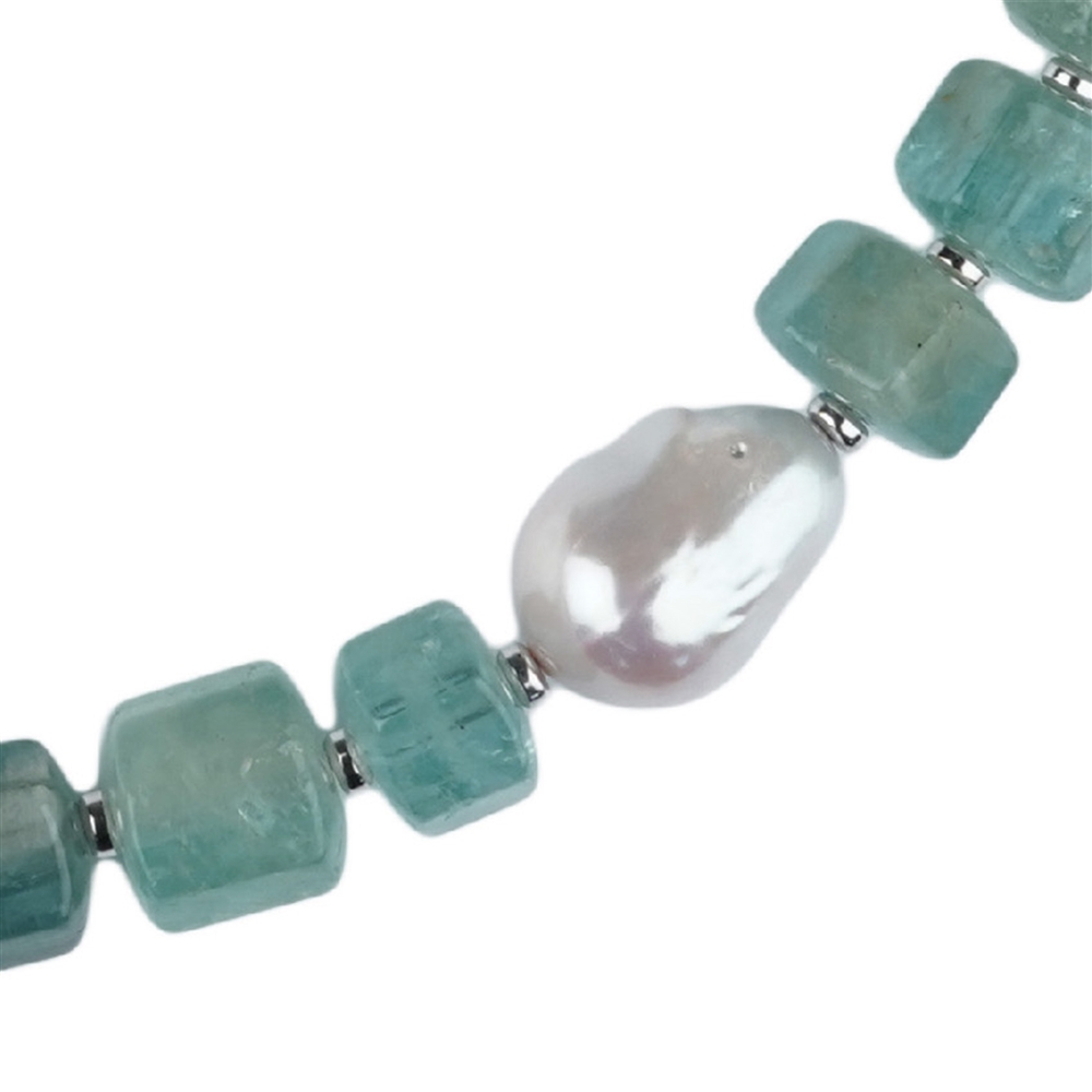 Necklace Aquamarine, hexagonal cylinder, unique 010