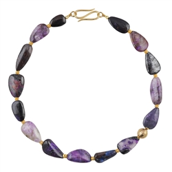 2822150011 Chaîne d'atelier Sugilite, Freeform, doré, Pièces uniques 011 | Marco Schreier