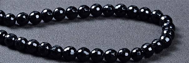 Rangs de colliers &quot;Black | Pierres pr&#233;cieuses, pierres th&#233;rapeutiques &amp; bijoux